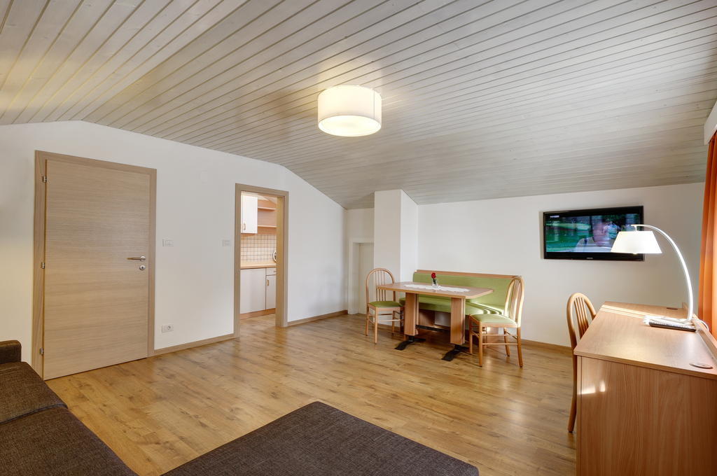 Apartments Schneider Lutago Pokój zdjęcie